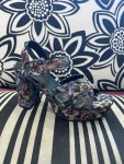 New Jeffrey Campbell Amma Floralplatform