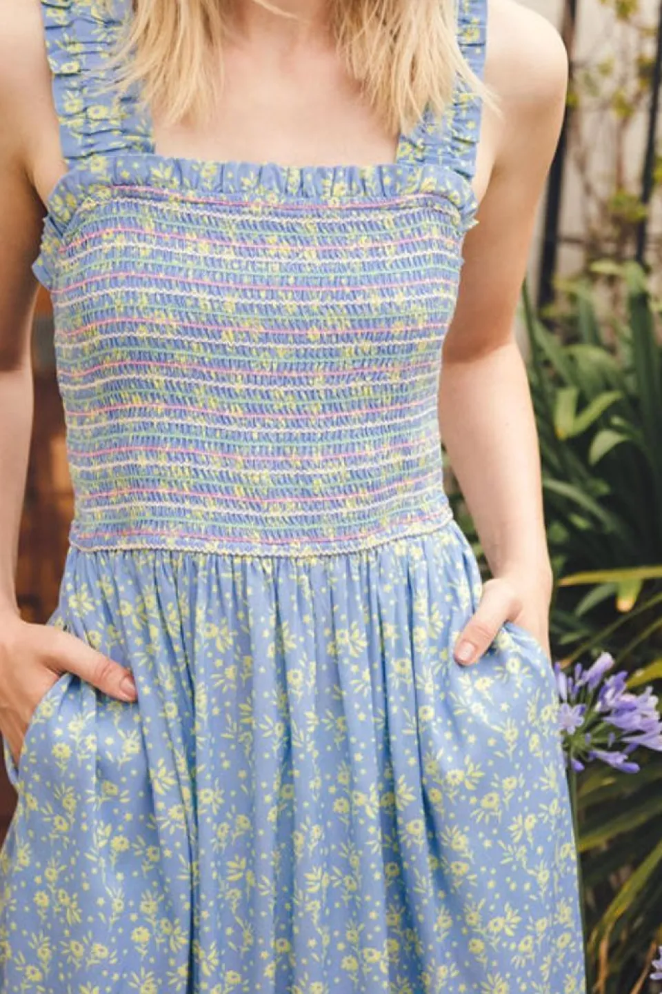 sugarhill-brighton-ember-shirr-OUsXudxt-3.webp Online Sugarhill Brighton Ember Shirred Sundress Star Meadow