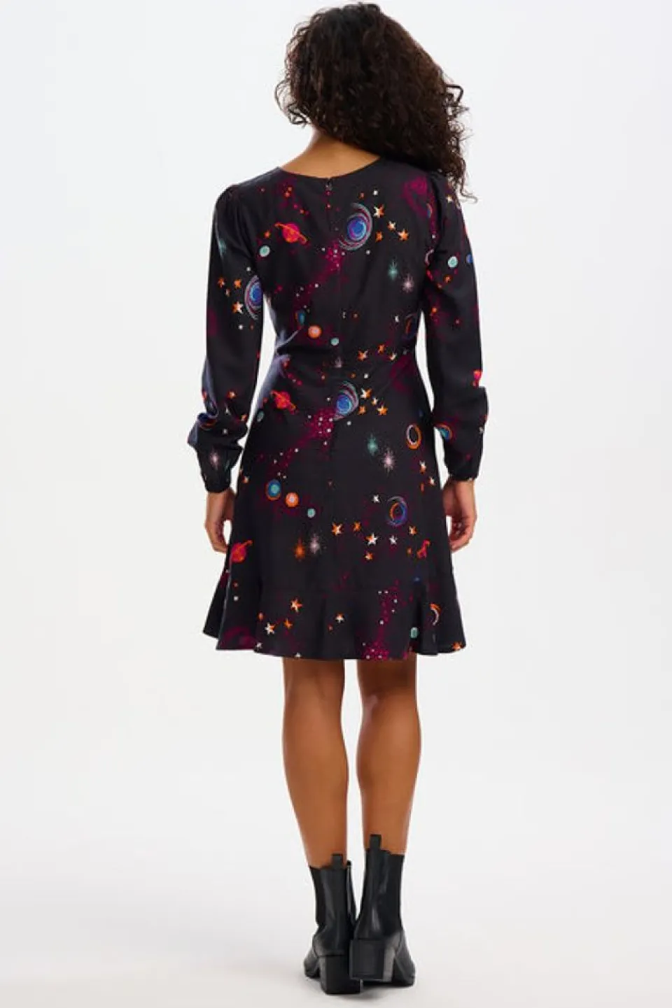 sugarhill-brighton-juliette-dr-zabUHyfi-2.webp Fashion Sugarhill Brighton Juliette Dress - Black, Colourful Universe