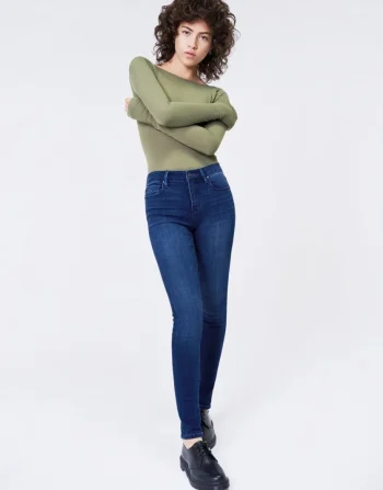 Online Unpublished Kora Bluestar